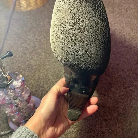 AnnTaylor tall leather boots - Picture 6 of 8